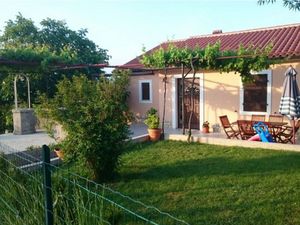 Ferienhaus für 5 Personen (64 m²) in Bartići