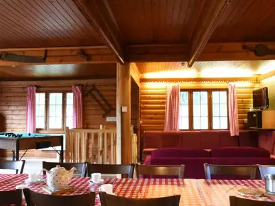 DiningRoom