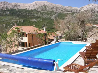 Ferienhaus für 9 Personen (200 m²) in Baška 1/10