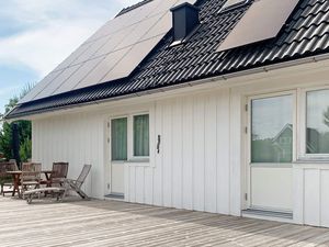 23097495-Ferienhaus-5-Båstad-300x225-2