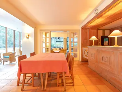 DiningRoom