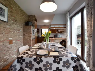 DiningRoom