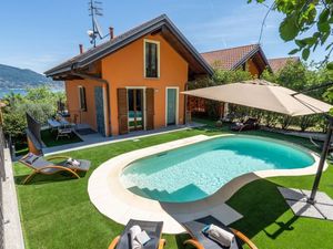 Ferienhaus für 9 Personen (150 m²) in Baveno
