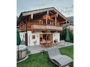 23981704-Ferienhaus-5-Bayrischzell-300x225-4