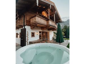 23981705-Ferienhaus-7-Bayrischzell-300x225-1