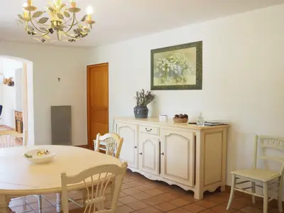 DiningRoom