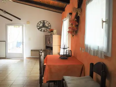 DiningRoom