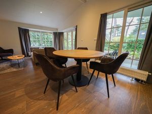 23973969-Ferienhaus-4-Beekbergen-300x225-4