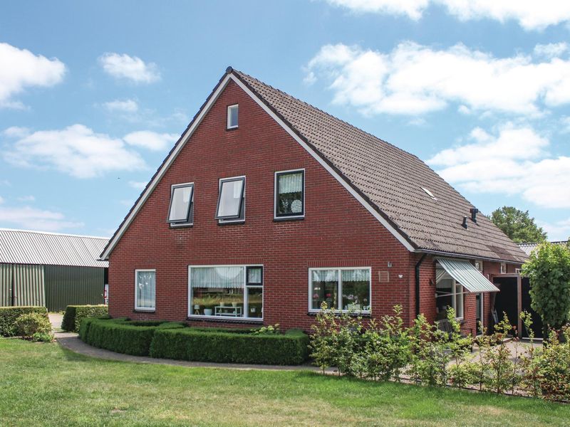 23741062-Ferienhaus-4-Beerzerveld-800x600-0