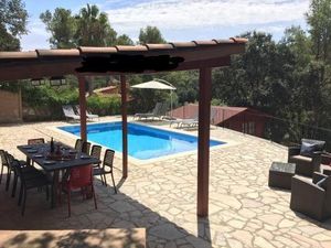 23303555-Ferienhaus-8-Begur-300x225-1