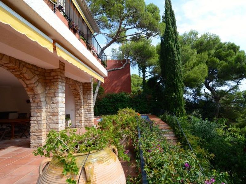 19269856-Ferienhaus-9-Begur-800x600-1