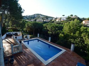 23494046-Ferienhaus-6-Begur-300x225-2