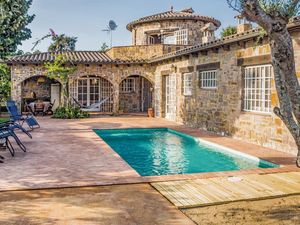 23725572-Ferienhaus-6-Begur-300x225-0