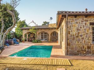 23725572-Ferienhaus-6-Begur-300x225-5