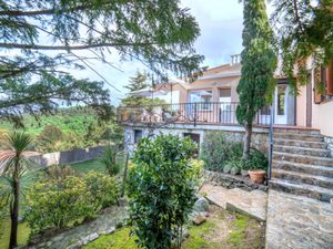 23855194-Ferienhaus-8-Begur-300x225-5