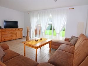 23279109-Ferienhaus-4-Behrensdorf-300x225-2