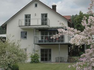 23980853-Ferienhaus-8-Beilngries-300x225-1