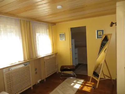 Schlafzimmer I, begehbarer Kleiderschrank