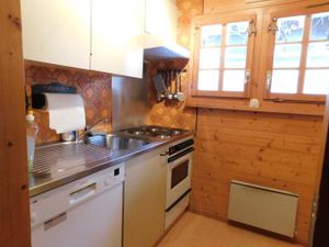 24020163-Ferienhaus-6-Bellwald-300x225-4