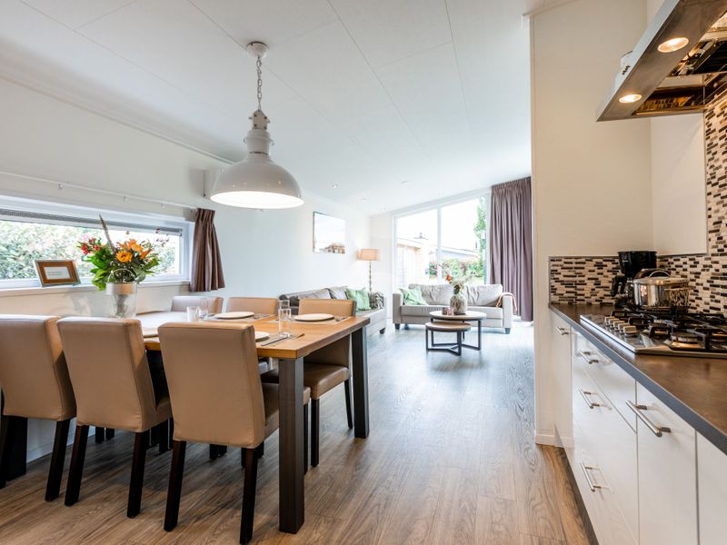 23843389-Ferienhaus-6-Bemelen-800x600-1