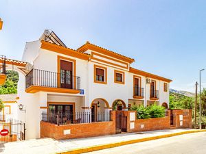 23746966-Ferienhaus-8-Benaoján-300x225-1