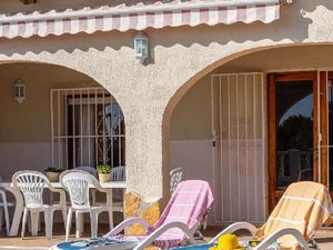 23914730-Ferienhaus-8-Benissa-300x225-4