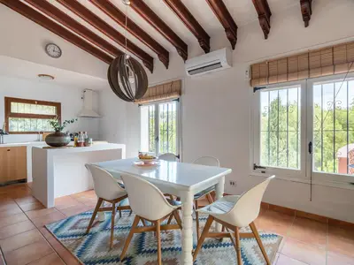 DiningRoom