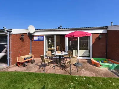 Ferienhaus für 5 Personen (55 m²) in Bensersiel 2/10