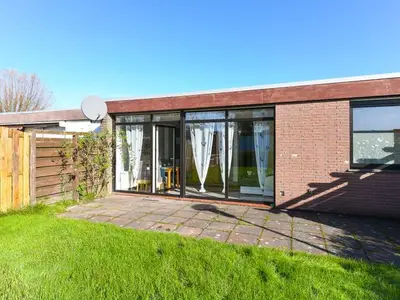 Ferienhaus für 4 Personen (50 m²) in Bensersiel 2/10