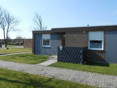 Ferienhaus für 5 Personen (50 m²) in Bensersiel 1/10