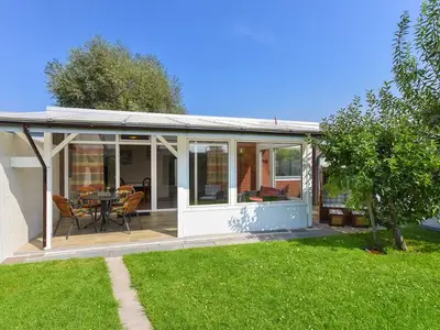 Ferienhaus für 5 Personen (100 m²) in Bensersiel 9/10