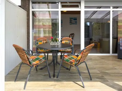 Ferienhaus für 5 Personen (100 m²) in Bensersiel 10/10