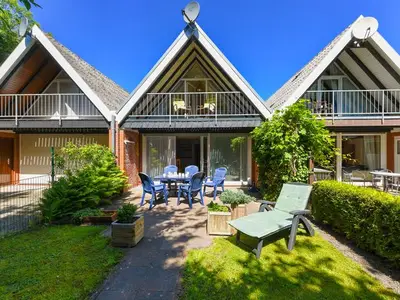 Ferienhaus für 6 Personen (75 m²) in Bensersiel 1/10