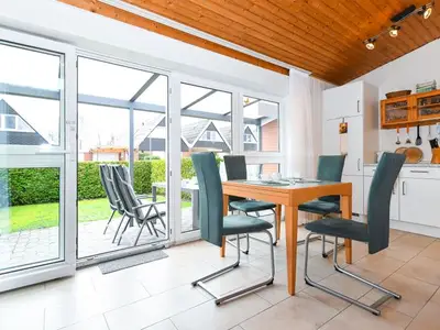 Ferienhaus für 4 Personen (60 m²) in Bensersiel 3/10