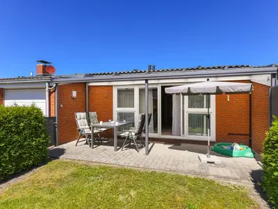 Ferienhaus für 4 Personen (60 m²) in Bensersiel 8/10