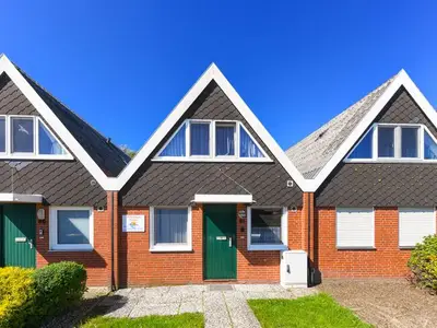 Ferienhaus für 6 Personen (75 m²) in Bensersiel 1/10