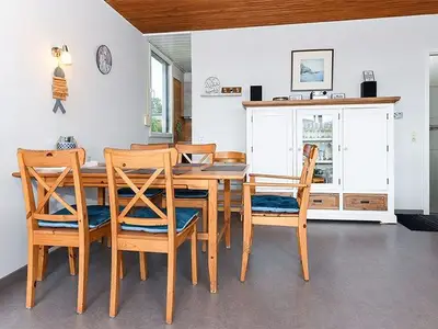 Ferienhaus für 6 Personen (65 m²) in Bensersiel 8/10