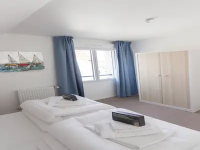 BedRoom BedRoom