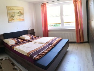 Schlafbereich. großes Schlafzimmer