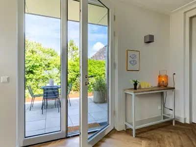 Außenseite Ferienhaus [Sommer]