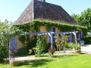 22452615-Ferienhaus-4-Bergerac-300x225-3