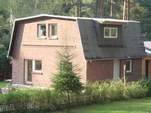 23723788-Ferienhaus-8-Berlin-300x225-4