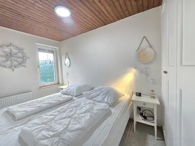 Ferienhaus für 4 Personen (54 m²) in Berumbur 7/10