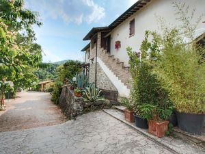 19350113-Ferienhaus-3-Bettona-300x225-3