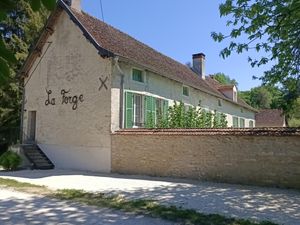 24007189-Ferienhaus-14-Bèze-300x225-0