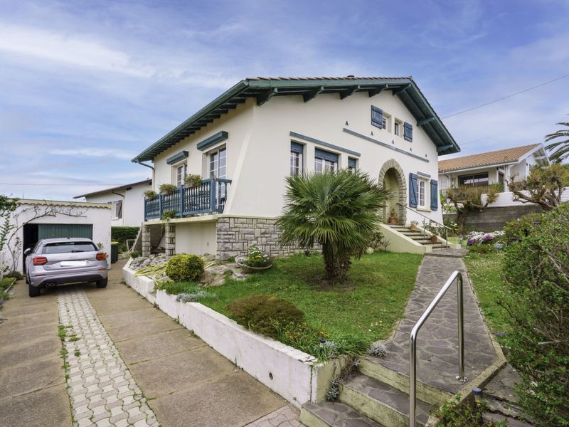 23866857-Ferienhaus-10-Biarritz-800x600-1