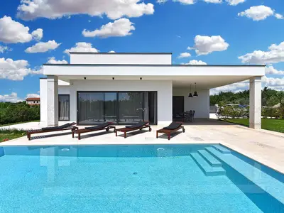 Ferienhaus für 7 Personen (125 m²) in Bibići 3/10