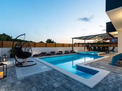 pool