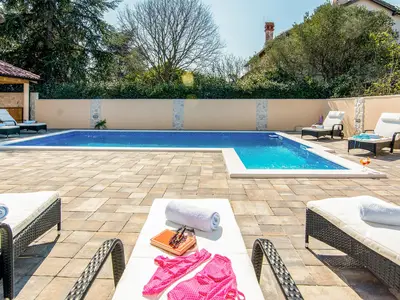 pool