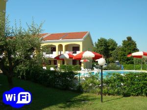 23549068-Ferienhaus-6-Bibione-300x225-0